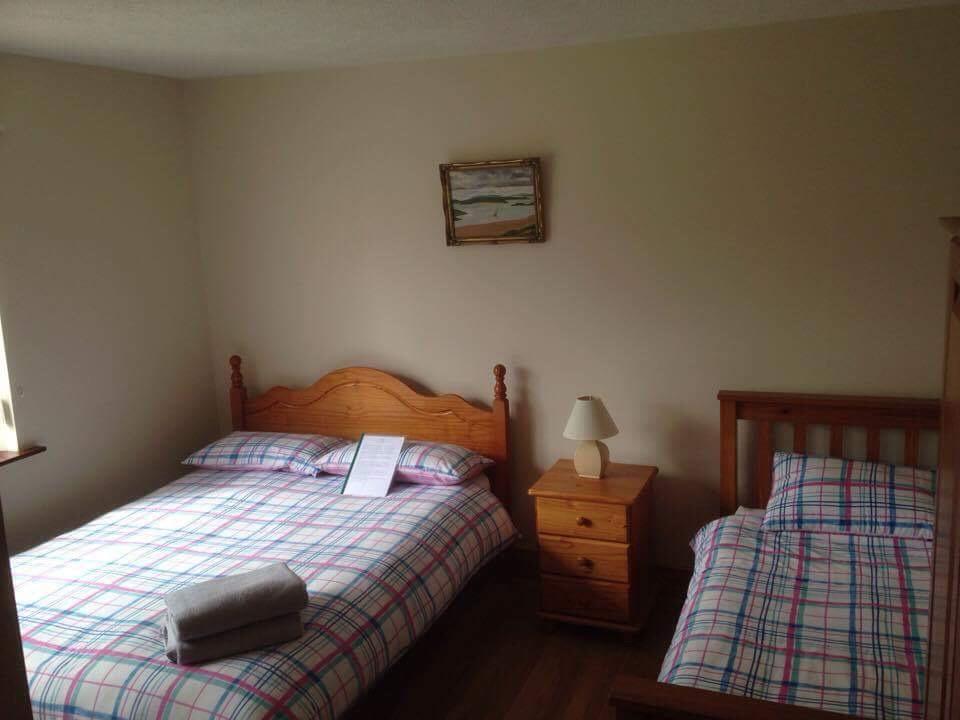 Tara House Bed and Breakfast Ballycastle Εξωτερικό φωτογραφία